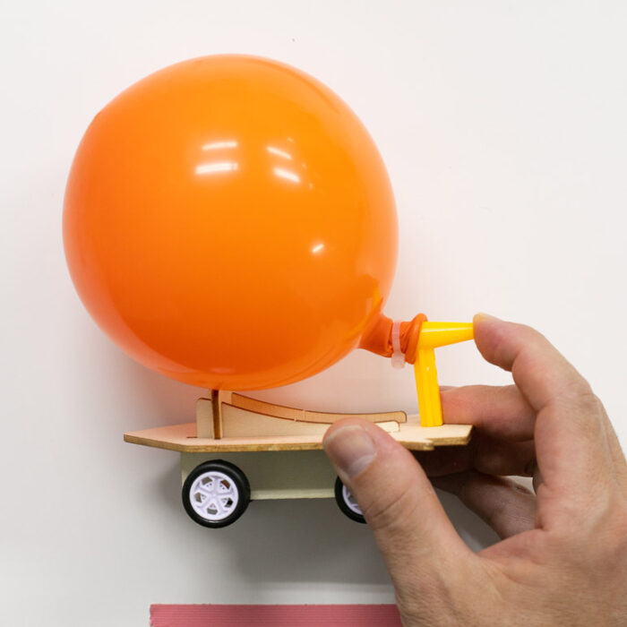 balloon car 2 BBbots STEAM craft kits.jpg